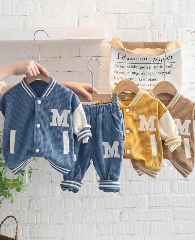 Boys' Fashionable Simple Letter Jacket Pants Suit