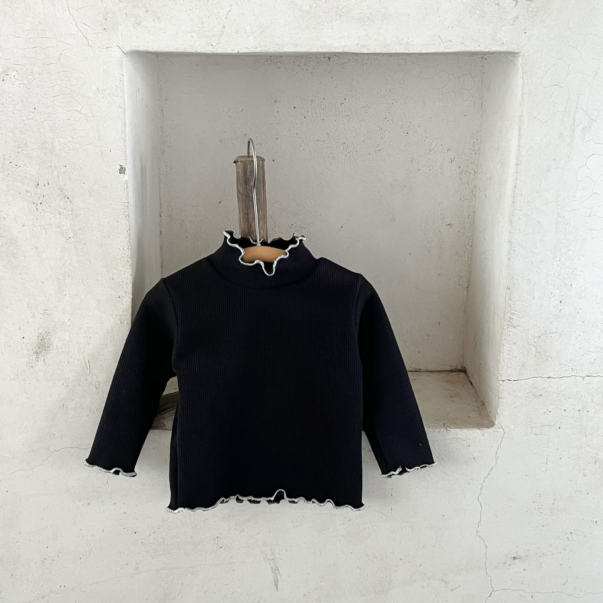 Boys And Girls' Long Sleeved T-shirts - Image 3